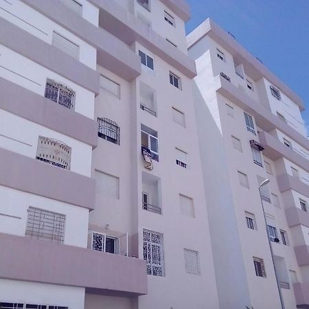 Appartement A Tanger Deux Chambres Екстериор снимка