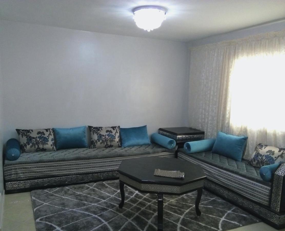 Appartement A Tanger Deux Chambres Екстериор снимка