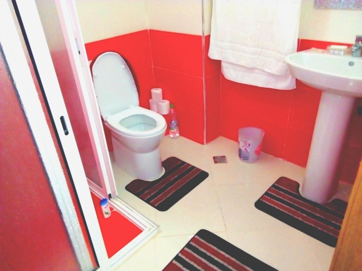 Appartement A Tanger Deux Chambres Екстериор снимка