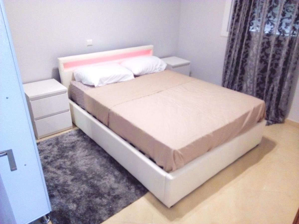 Appartement A Tanger Deux Chambres Екстериор снимка