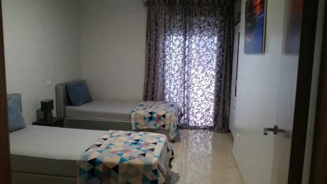 Appartement A Tanger Deux Chambres Екстериор снимка